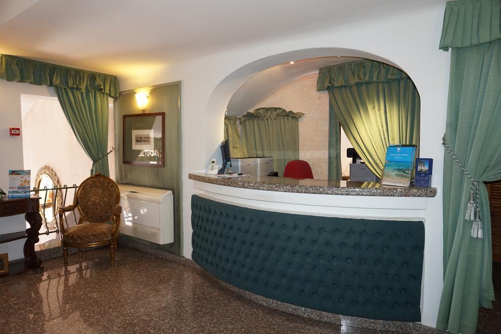 Hotel Colonna Palace Mediterraneo 4*