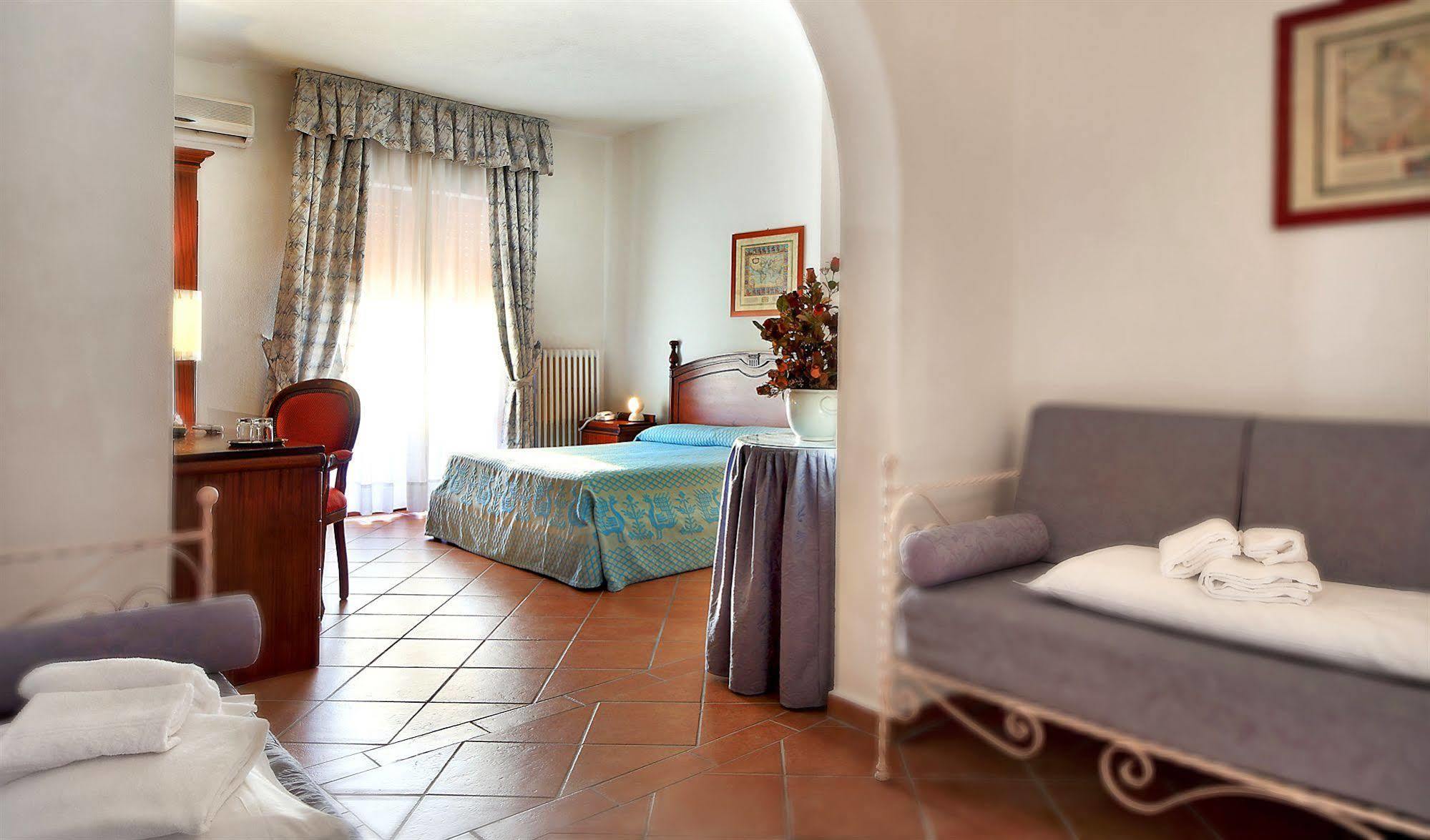 Colonna Palace Mediterraneo Hotel Olbia