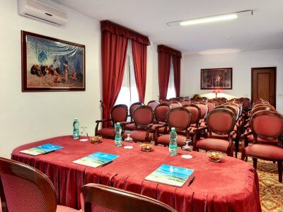 Colonna Palace Mediterraneo Hotel 4*